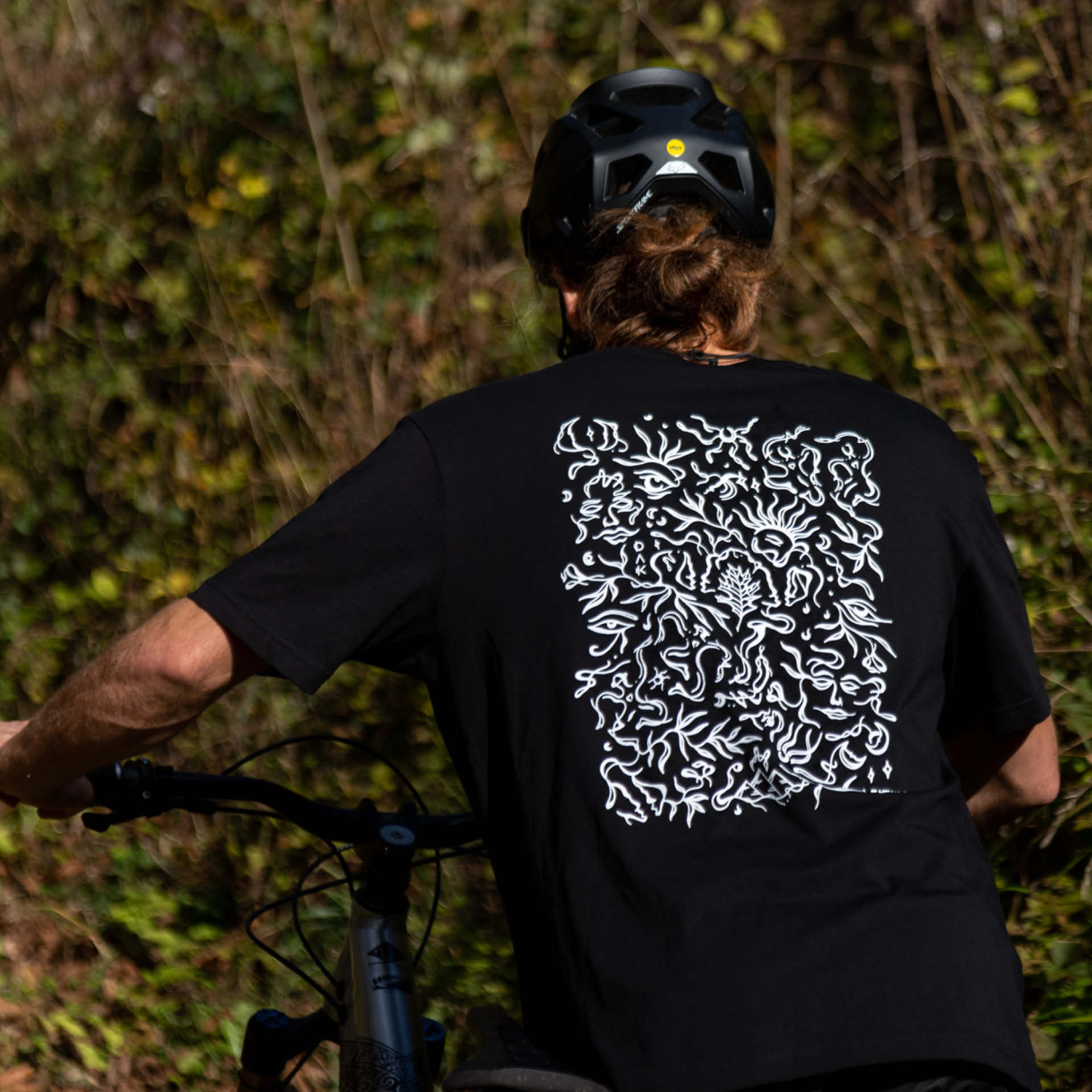 Universe Shirt - XL